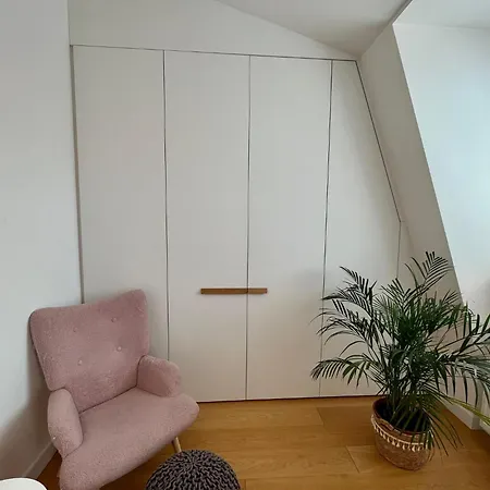 Riverview Prestige Oldtown Apartman *