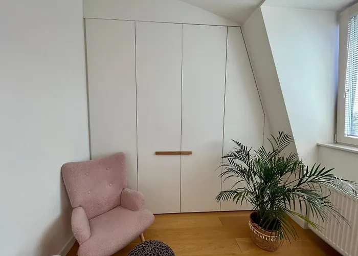 Riverview Prestige Oldtown Apartman *